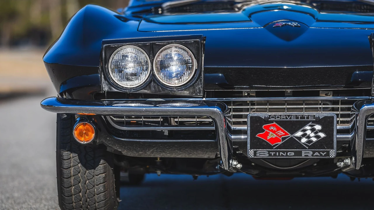 1967 Chevrolet Corvette C2 - Image 30 of 31