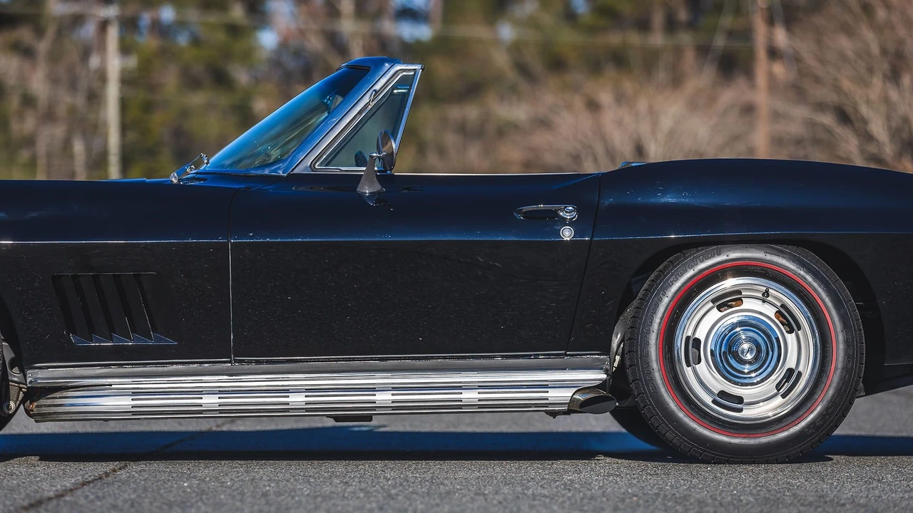 1967 Chevrolet Corvette C2 - Image 23 of 31