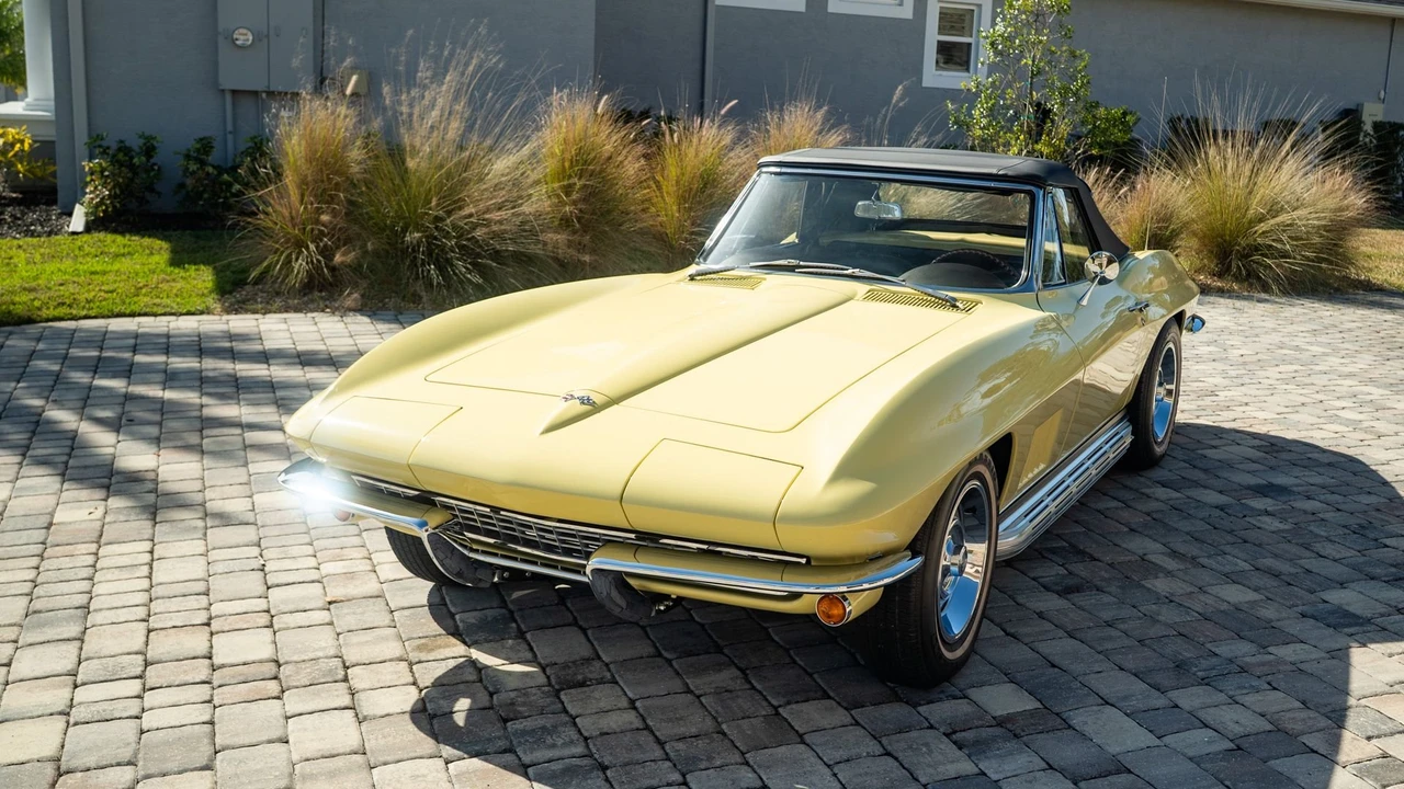 1967 Chevrolet Corvette C2 - Image 7 of 31