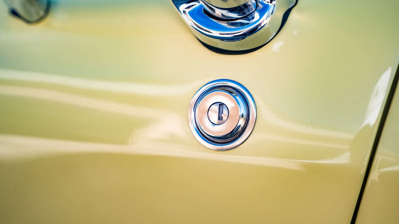 1967 Chevrolet Corvette C2 - Image 29 of 31