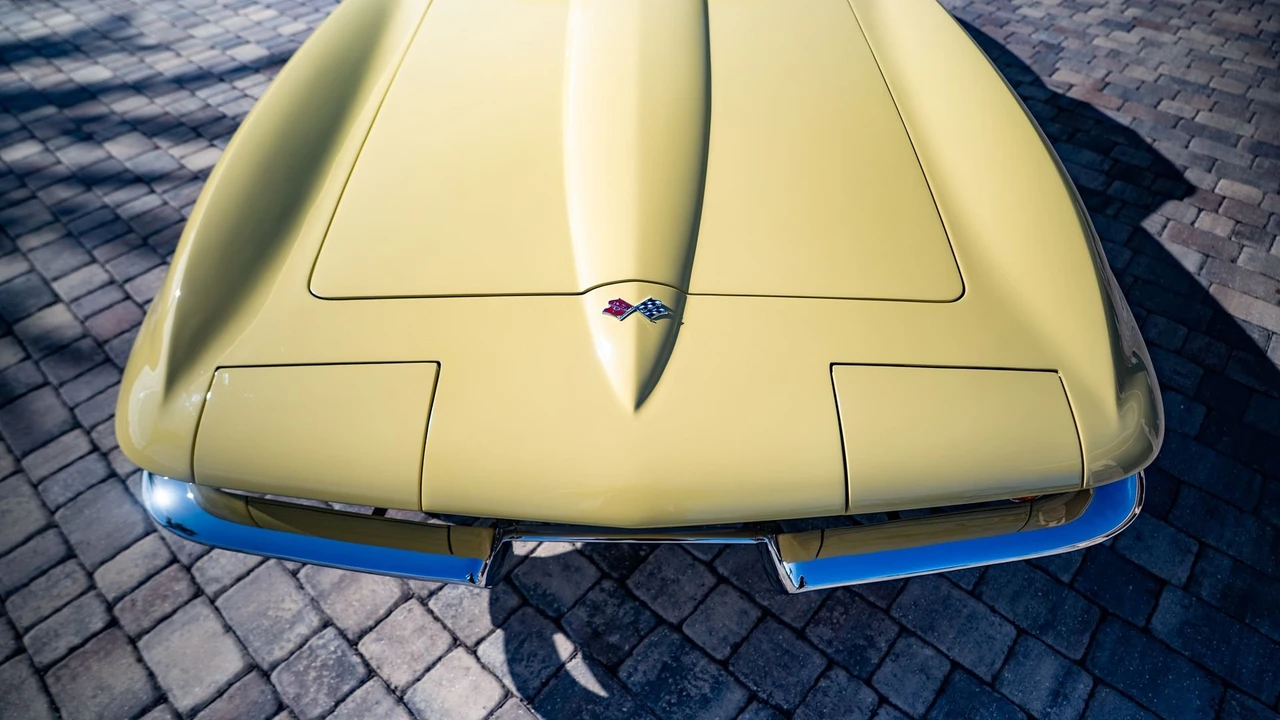 1967 Chevrolet Corvette C2 - Image 11 of 31