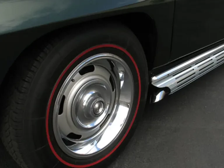 1967 Chevrolet Corvette C2 - Image 6 of 10