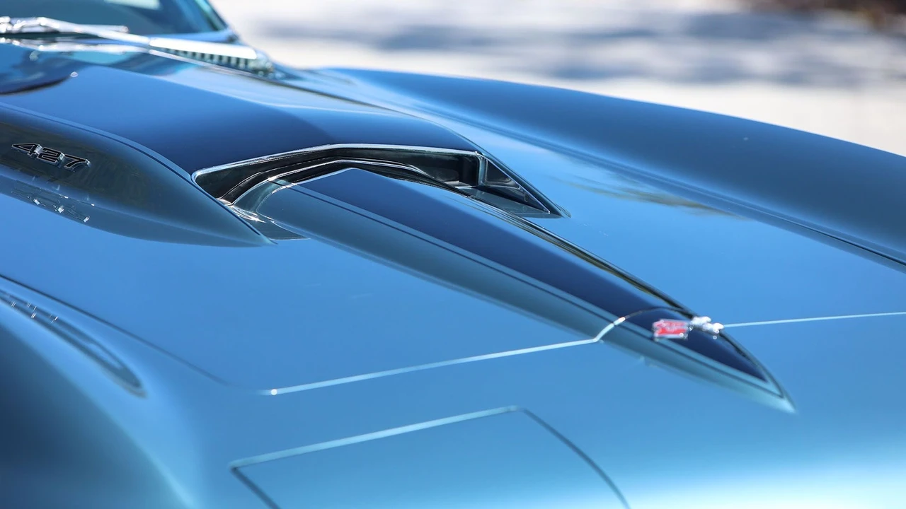 1967 Chevrolet Corvette C2 427 - Image 19 of 31