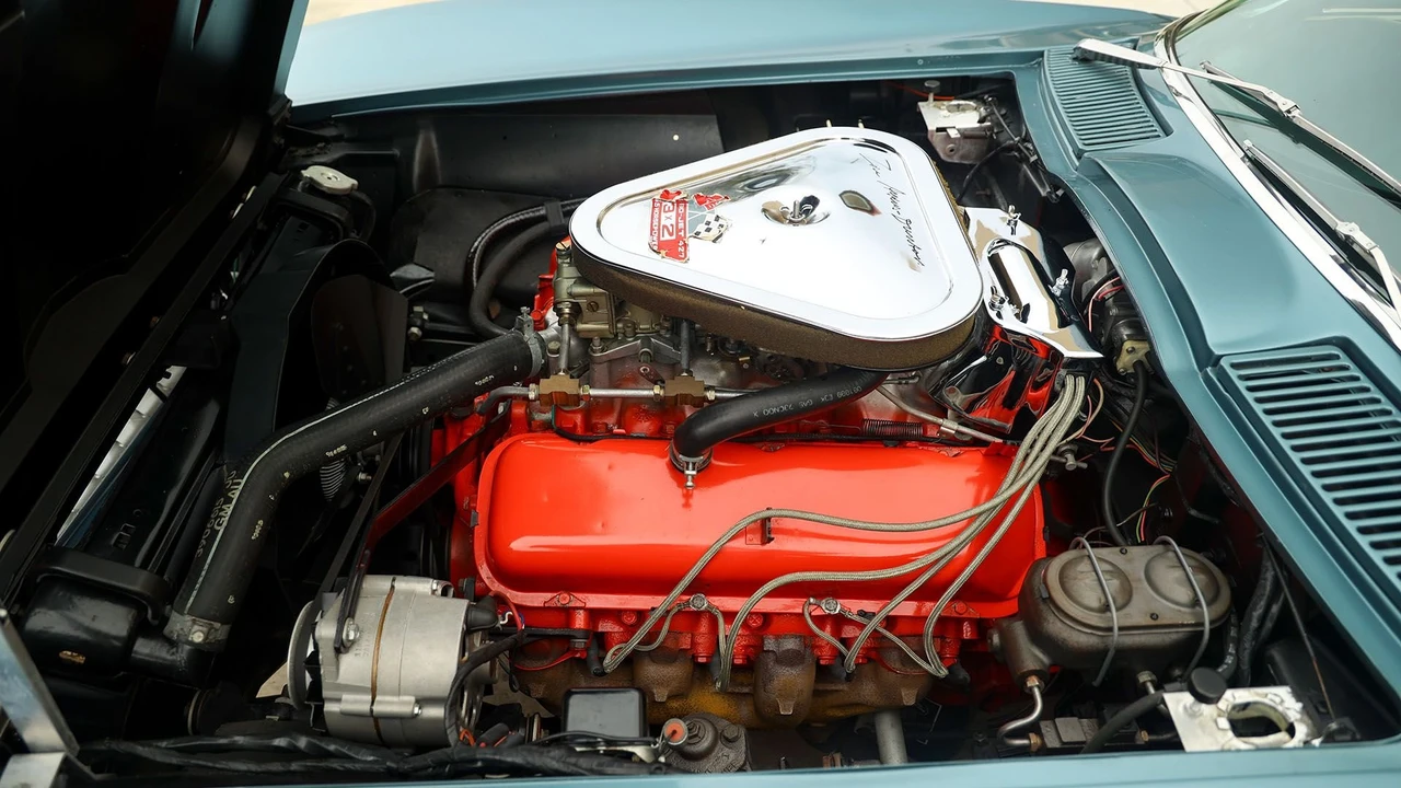 1967 Chevrolet Corvette C2 427 - Image 6 of 31