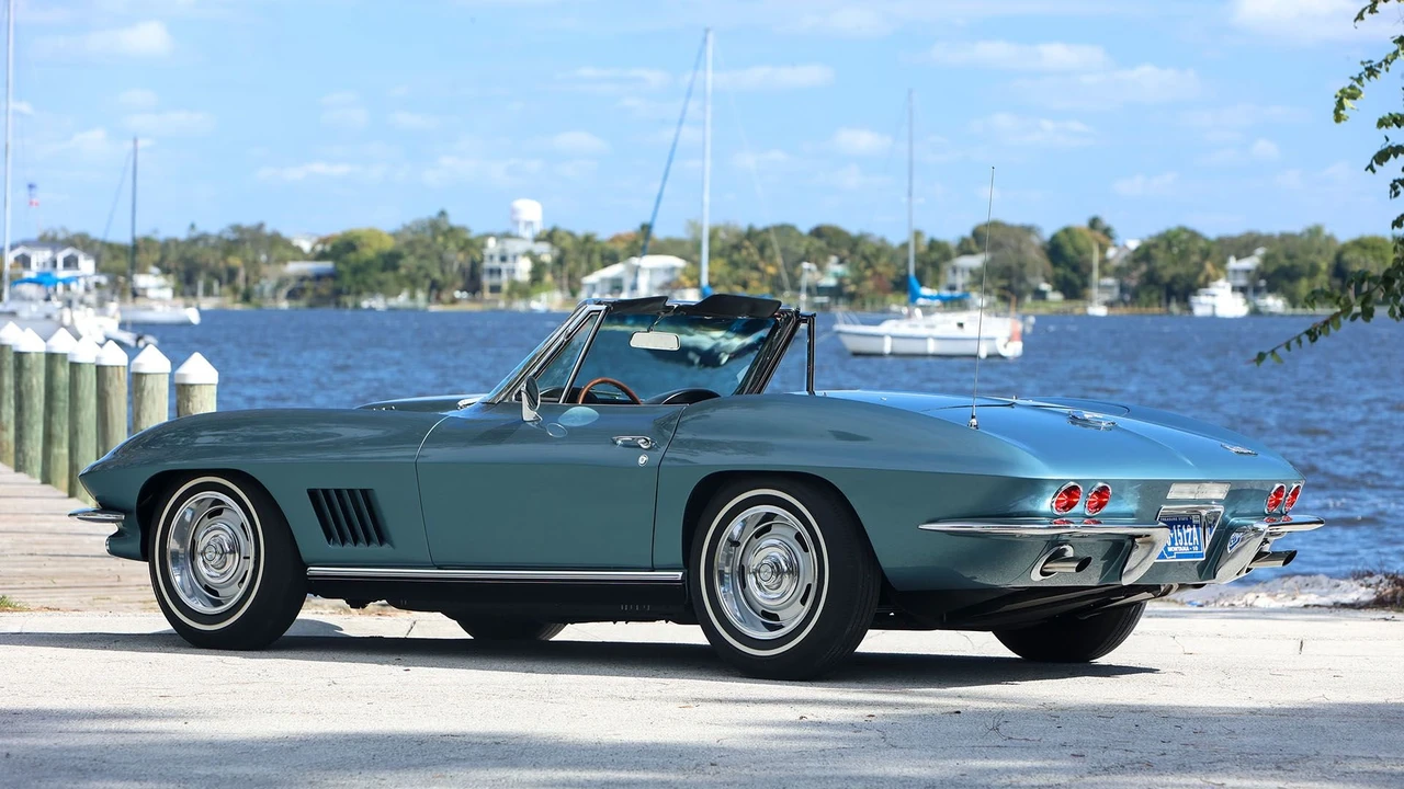 1967 Chevrolet Corvette C2 427 - Image 5 of 31