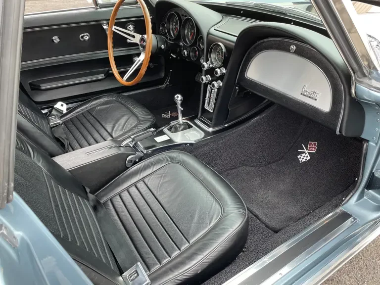 1967 Chevrolet Corvette C2 - Image 21 of 31