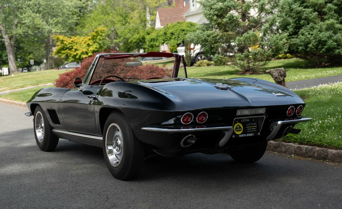 1967 Chevrolet Corvette C2 - Image 8 of 31
