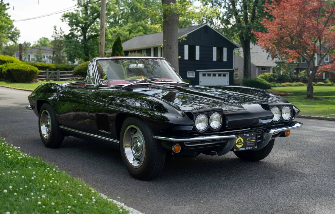 1967 Chevrolet Corvette C2 - Image 2 of 31