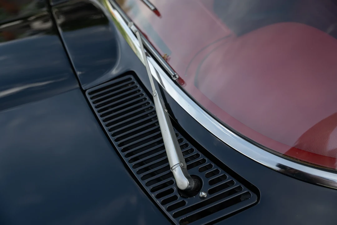 1967 Chevrolet Corvette C2 - Image 24 of 31