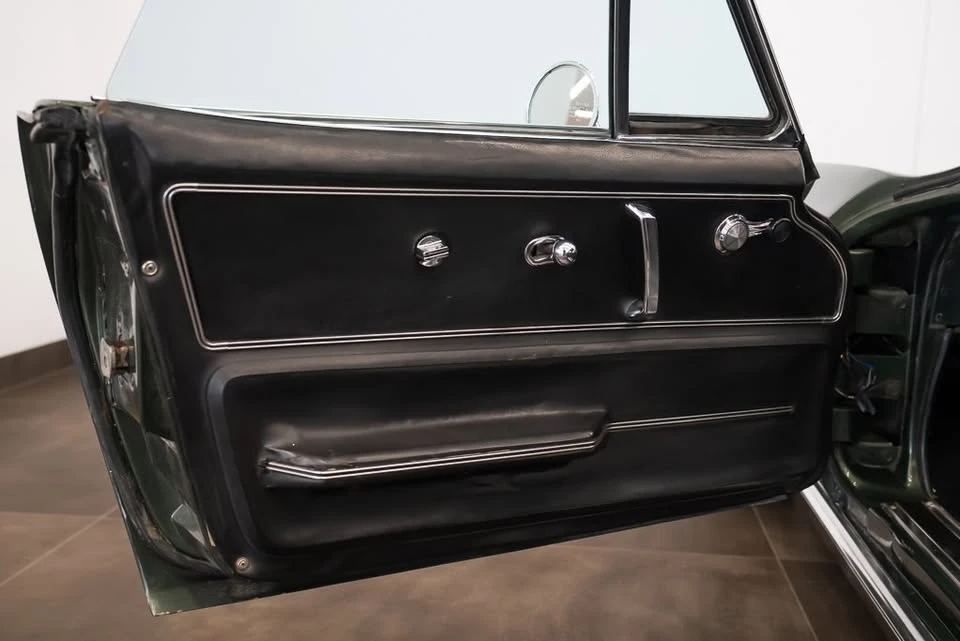 1967 Chevrolet Corvette C2 - Image 14 of 20