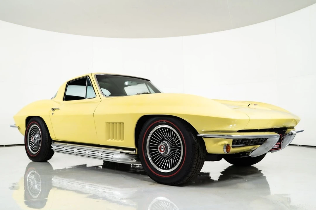 1967 Chevrolet Corvette C2 - Image 16 of 31