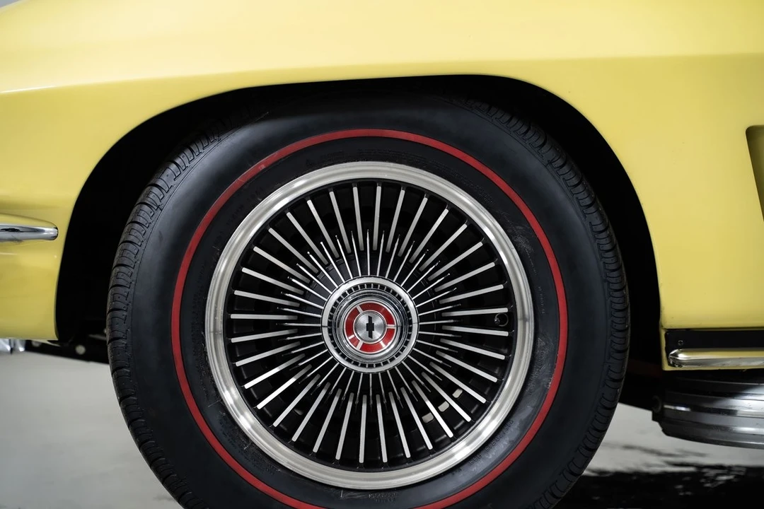 1967 Chevrolet Corvette C2 - Image 8 of 31