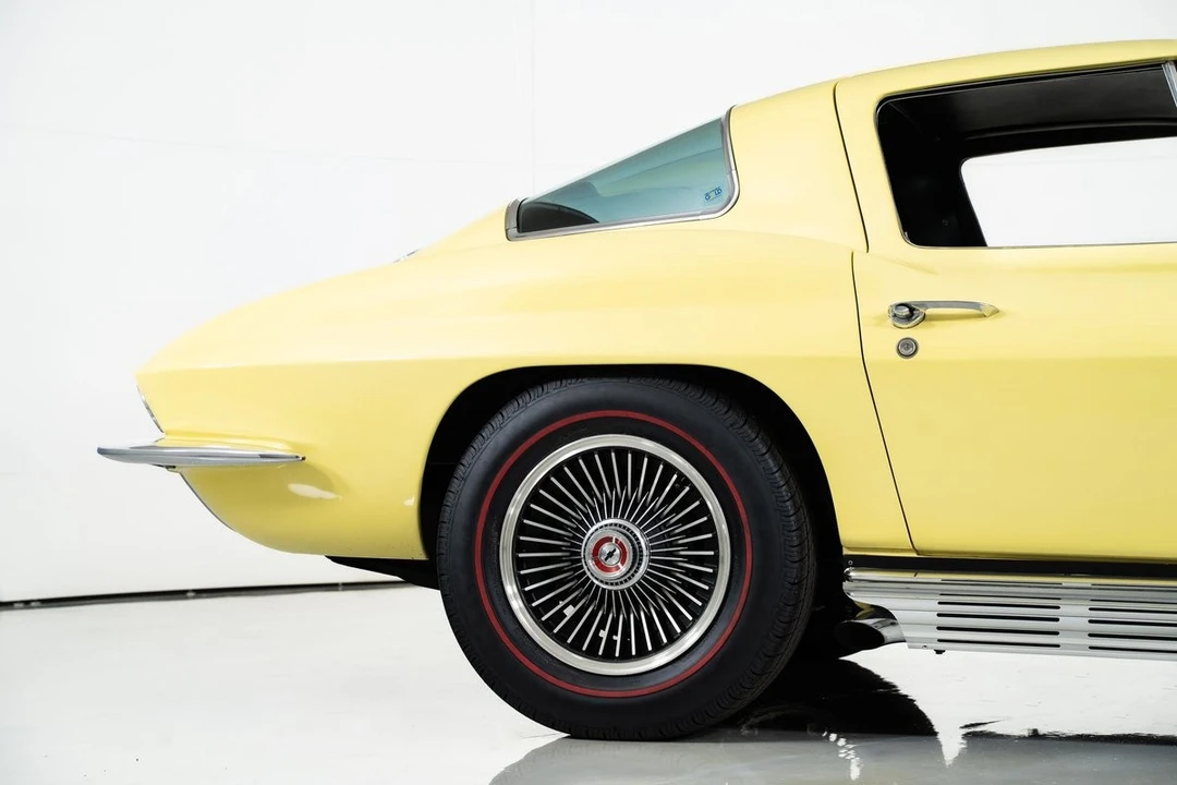 1967 Chevrolet Corvette C2 - Image 14 of 31