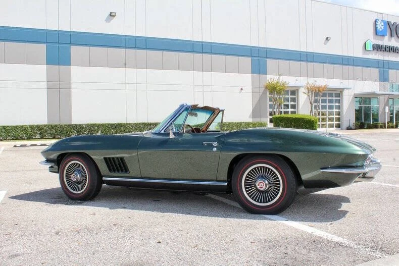 1967 Chevrolet Corvette C2 - Image 10 of 12