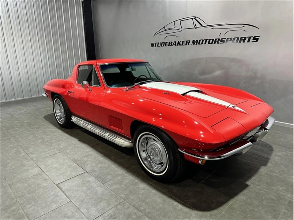 1967 Chevrolet Corvette C2 - Image 6 of 31