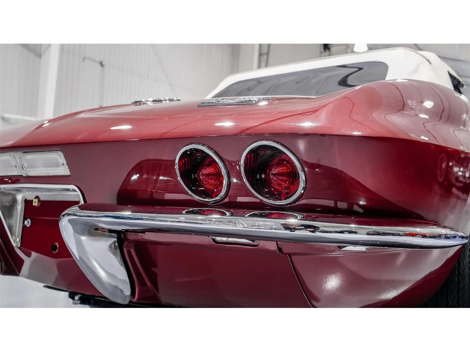 1967 Chevrolet Corvette C2 - Image 22 of 31