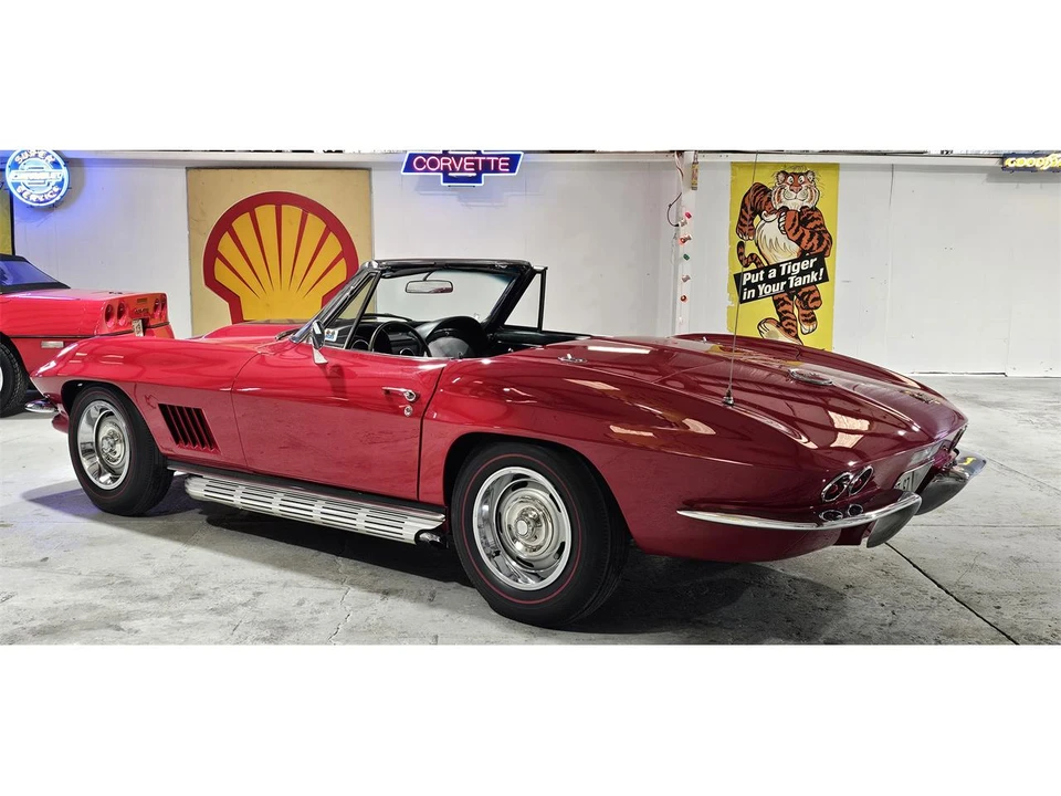 1967 Chevrolet Corvette C2 - Image 4 of 31