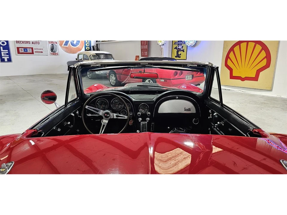 1967 Chevrolet Corvette C2 - Image 16 of 31