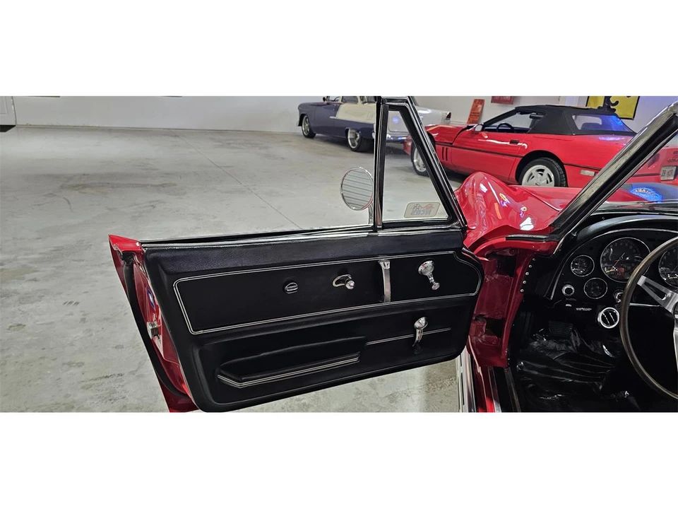 1967 Chevrolet Corvette C2 - Image 27 of 31