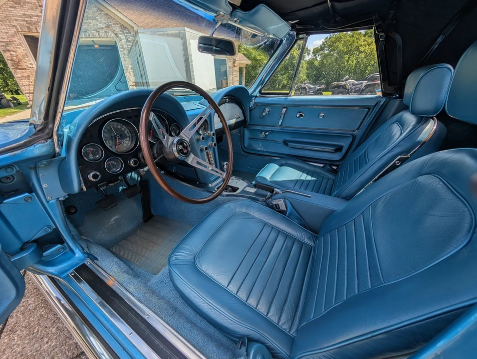 1967 Chevrolet Corvette C2 - Image 10 of 31
