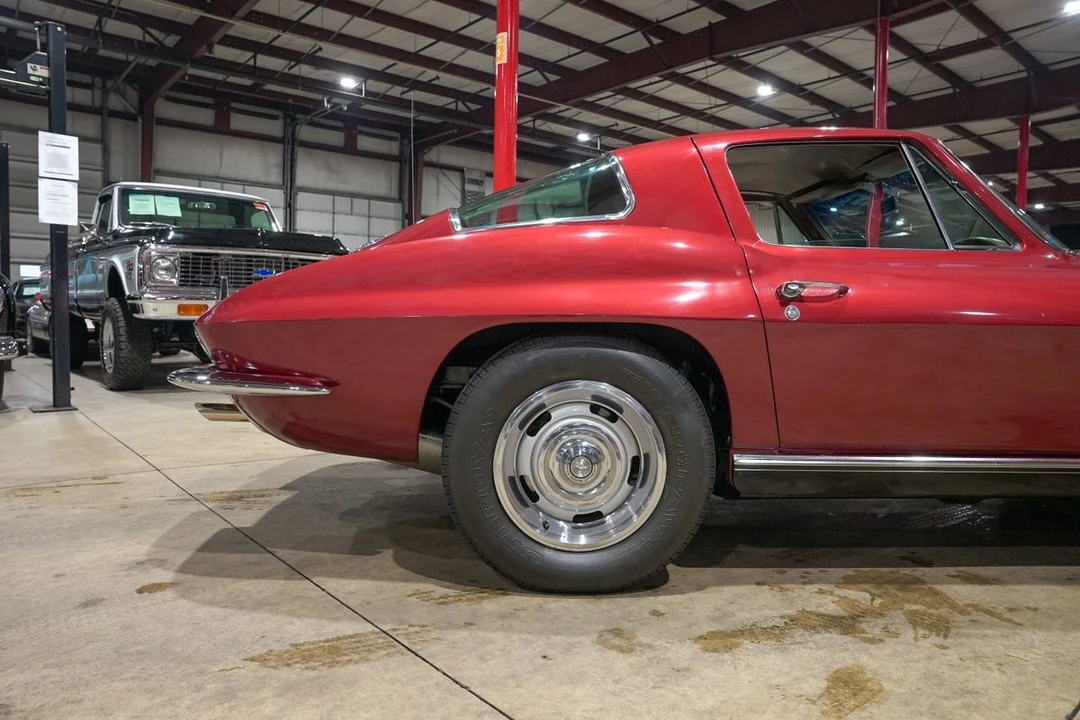 1967 Chevrolet Corvette C2 427 - Image 9 of 31