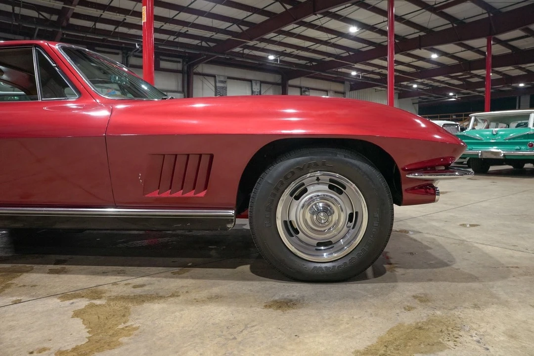 1967 Chevrolet Corvette C2 - Image 11 of 12