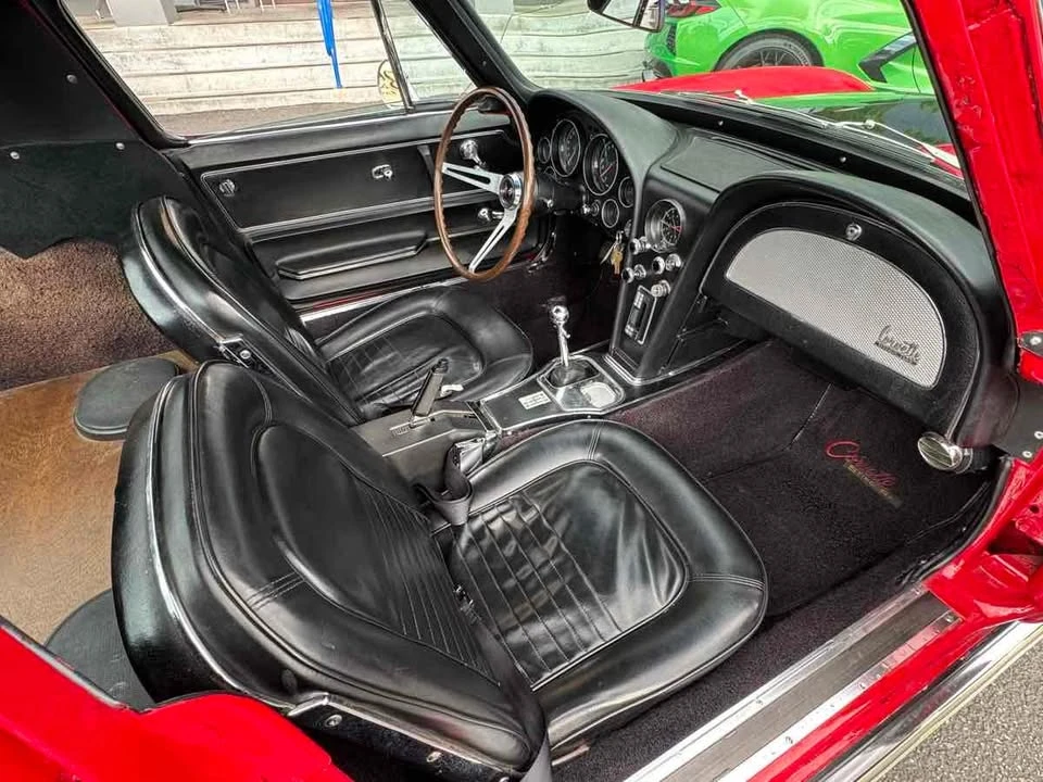 1967 Chevrolet Corvette C2 - Image 13 of 17