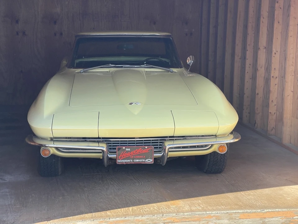 1967 Chevrolet Corvette C2 - Image 2 of 9