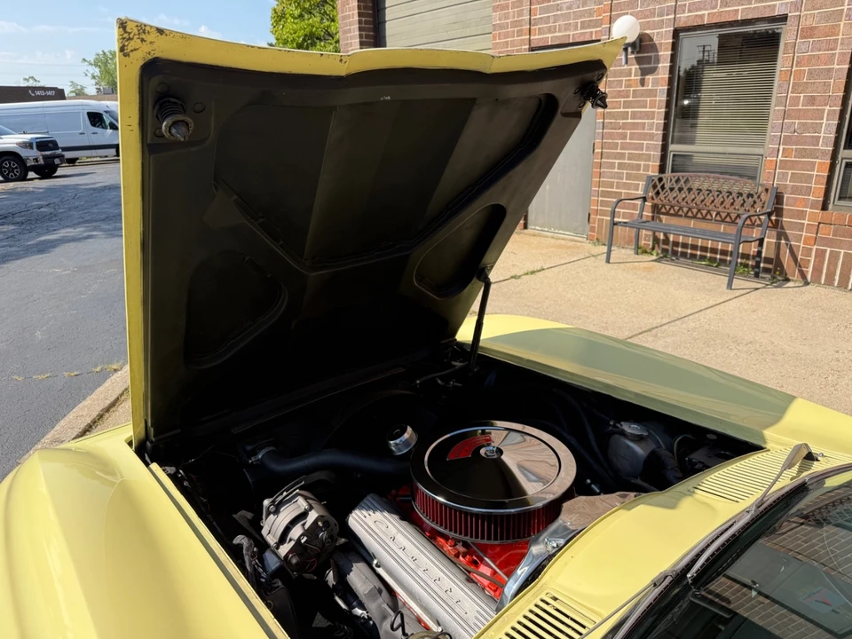 1967 Chevrolet Corvette C2 - Image 22 of 31