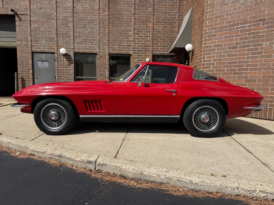 1967 Chevrolet Corvette C2 - Image 3 of 21
