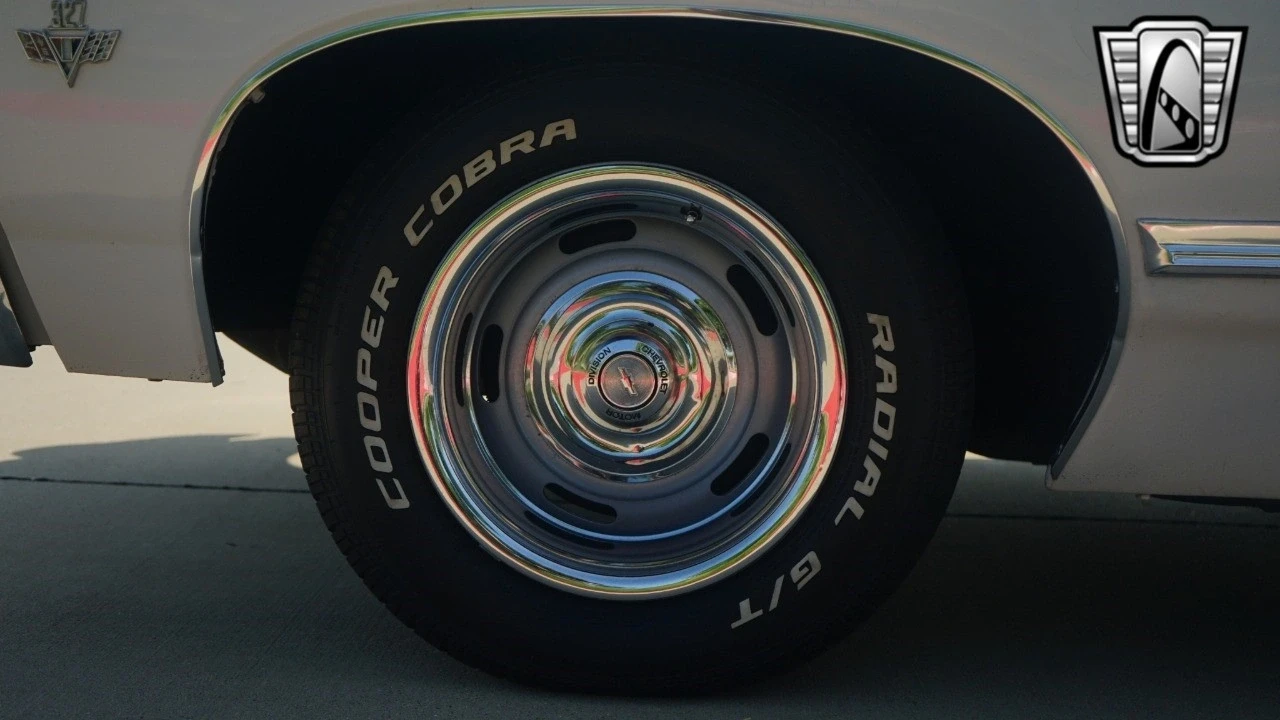 1967 Chevrolet Impala 3rd Gen - Image 9 of 12