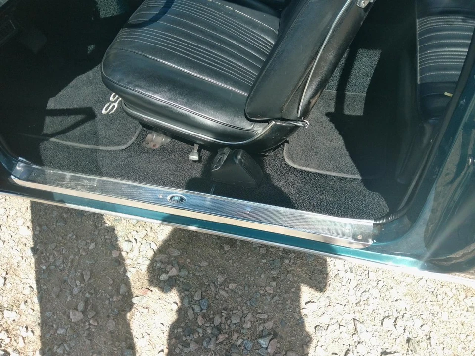 1967 Chevrolet Impala SS 4th Gen - Image 8 of 12