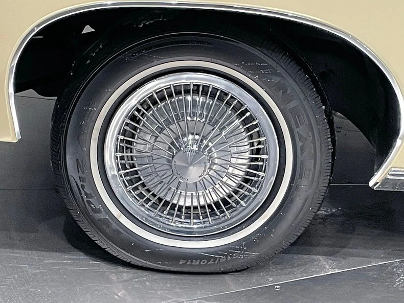 1967 Chevrolet Impala SS 4th Gen - Image 18 of 31