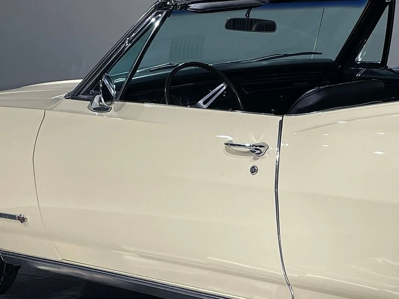 1967 Chevrolet Impala SS 4th Gen - Image 21 of 31