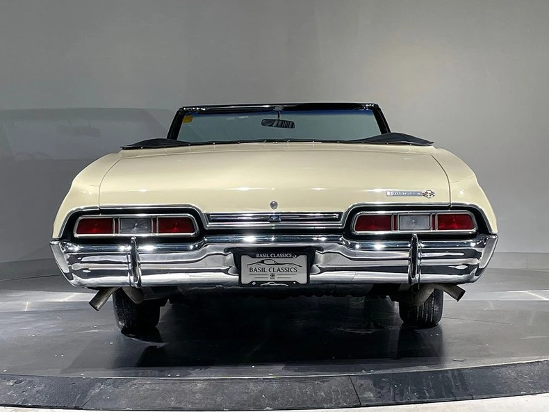 1967 Chevrolet Impala SS 4th Gen - Image 11 of 31