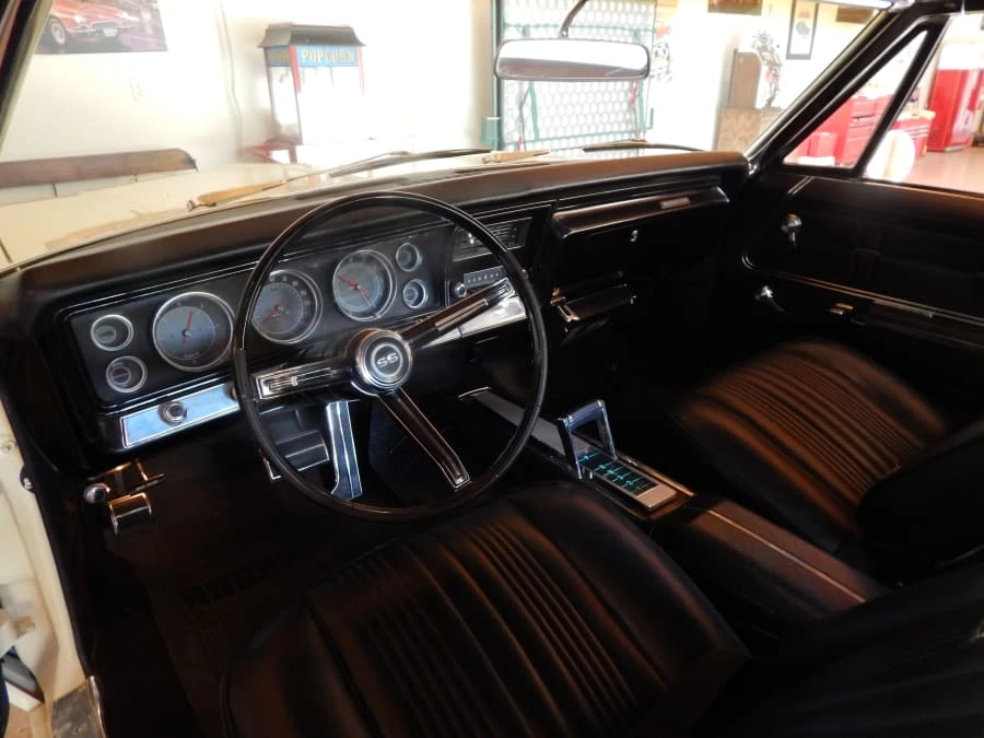 1967 Chevrolet Impala 4th Gen - Image 4 of 5