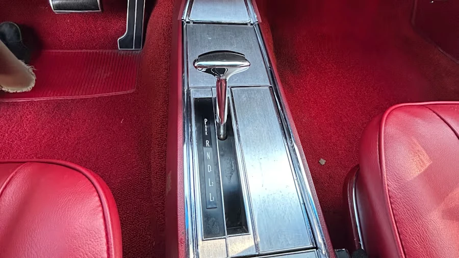 1967 Chevrolet Impala SS 4th Gen - Image 19 of 27