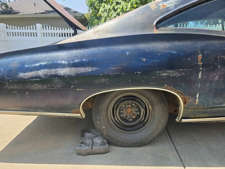 1967 Chevrolet Impala SS 4th Gen - Image 15 of 19