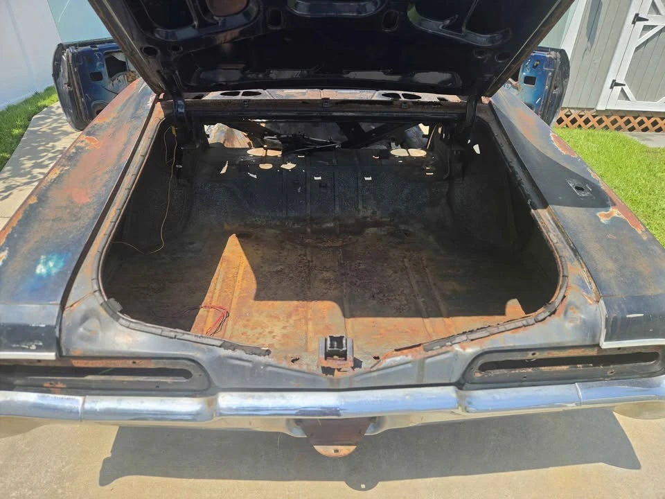 1967 Chevrolet Impala SS 4th Gen - Image 3 of 19