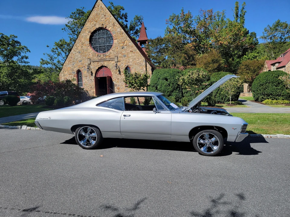 1967 Chevrolet Impala SS 4th Gen - Image 15 of 31