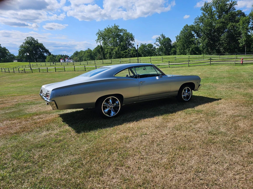 1967 Chevrolet Impala SS 4th Gen - Image 12 of 31