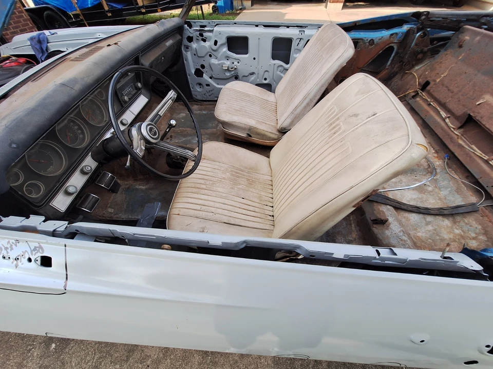 1967 Chevrolet Impala SS 4th Gen - Image 8 of 23