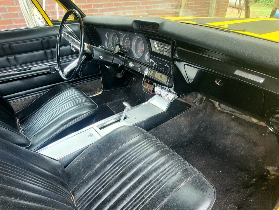 1967 Chevrolet Impala SS 4th Gen - Image 27 of 31