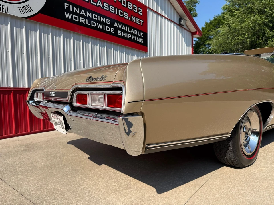 1967 Chevrolet Impala SS 4th Gen - Image 25 of 31
