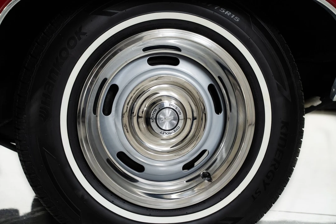 1967 Chevrolet Impala SS 4th Gen - Image 9 of 31