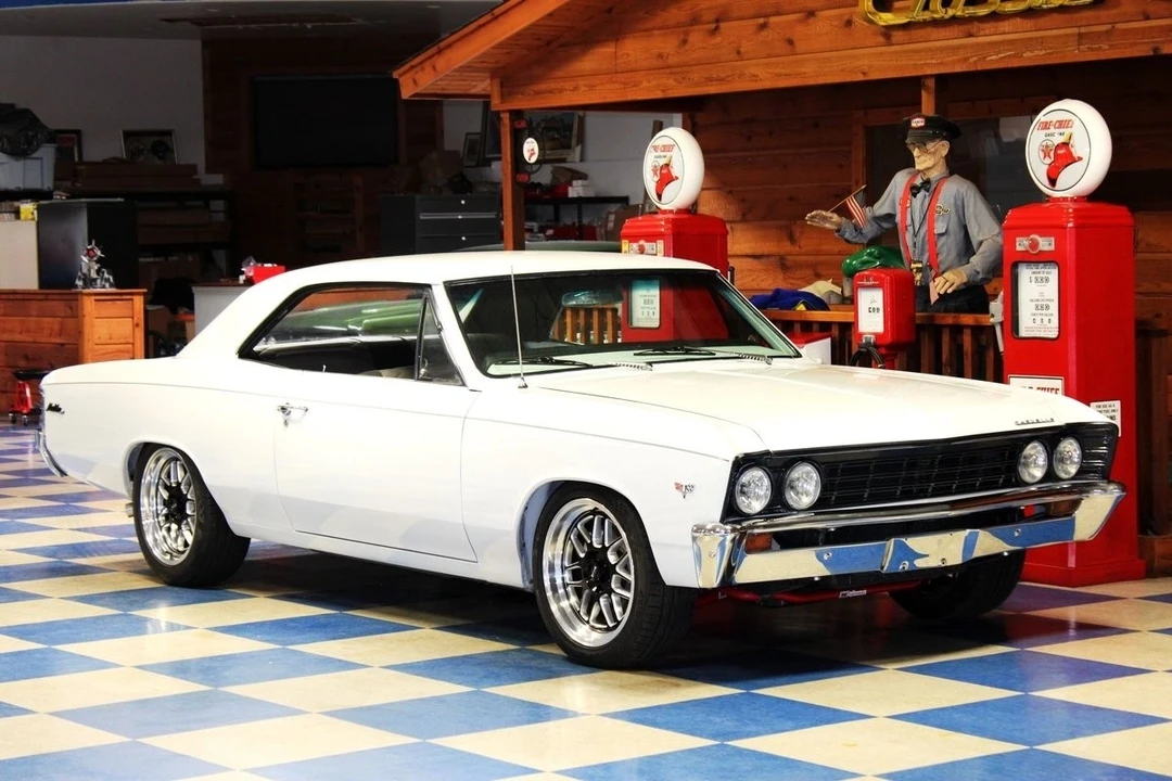 1967 Chevrolet Malibu - Image 9 of 12