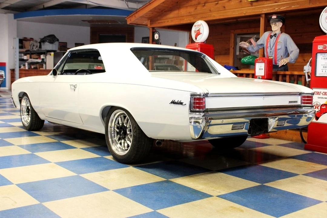 1967 Chevrolet Malibu - Image 6 of 12