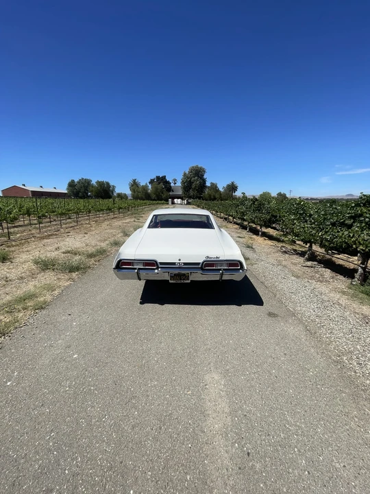 1967 Chevrolet Impala SS 4th Gen - Image 15 of 31