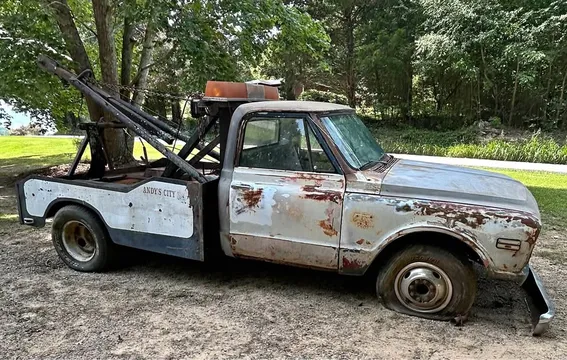 1967 Chevrolet C30 Wrecker