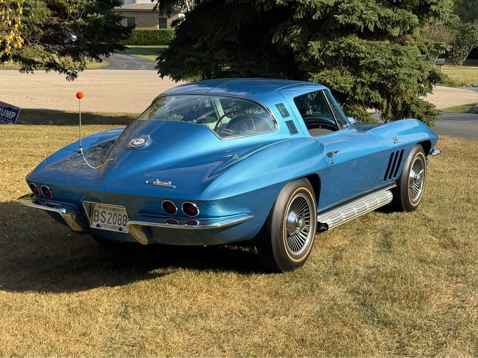 1965 Chevrolet Corvette C2 - Image 4 of 18